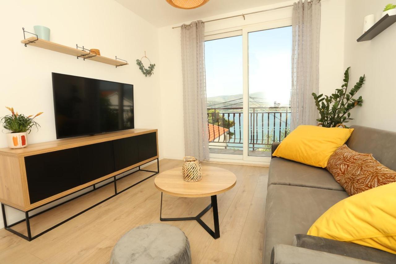 Apartman Luce Трогир Экстерьер фото
