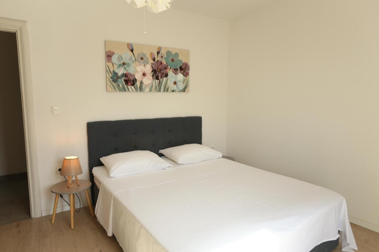 Apartman Luce Трогир Экстерьер фото